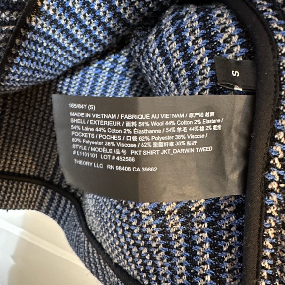 Theory tweed chore jacket size S. - Picture 3 of 5